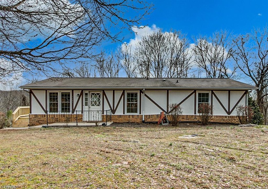 1641 Timberlane, Asheboro, NC 27205 - photo 1