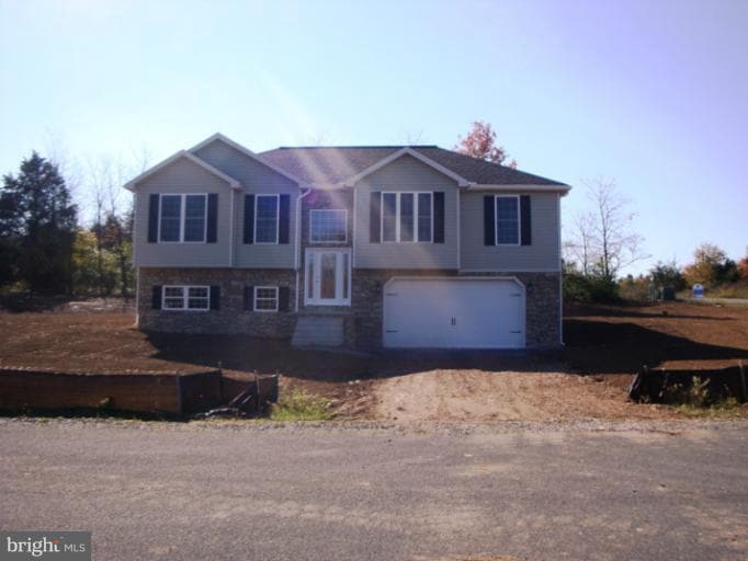 3600 Hickory Ct, Chambersburg, PA 17202 - photo 1