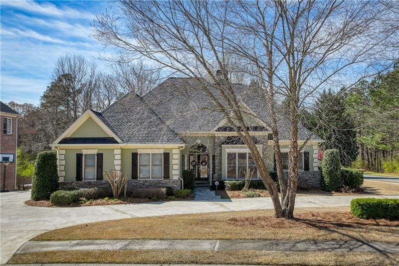 Beautiful Ranch on corner lot