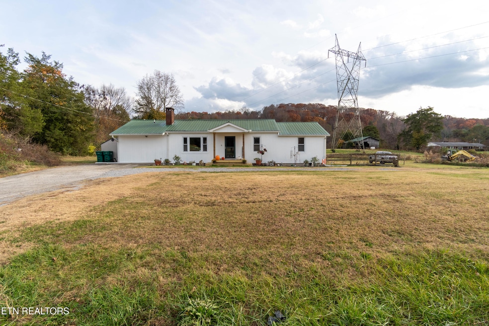 1055 Hines Valley Rd, Lenoir City, TN 37771 - photo 1