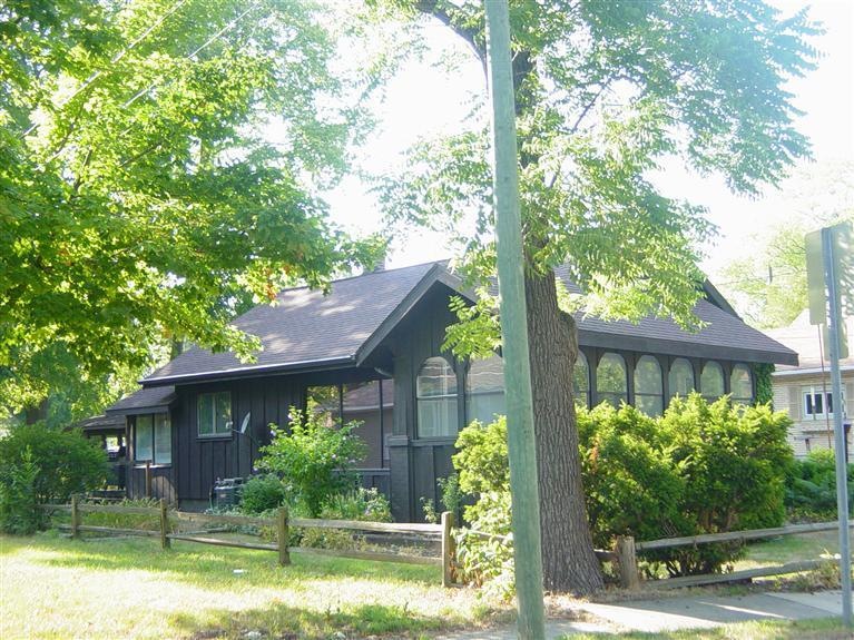 1816 N 5th St, Niles, MI 49120 - photo 1