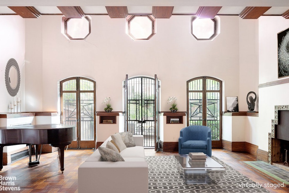 280 W 11th St, New York, NY 10014 - photo 1