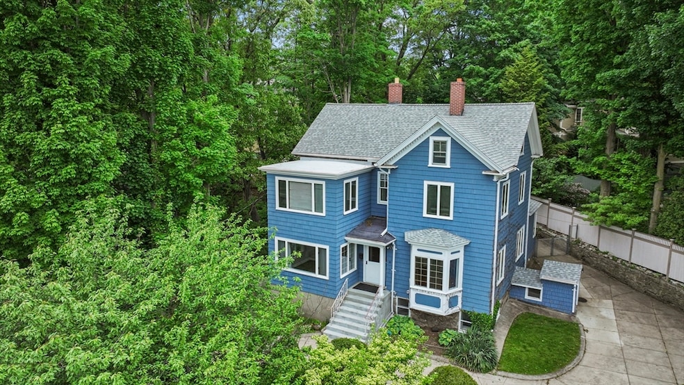 20 Willow St, Newton Center, MA 02459 - photo 1