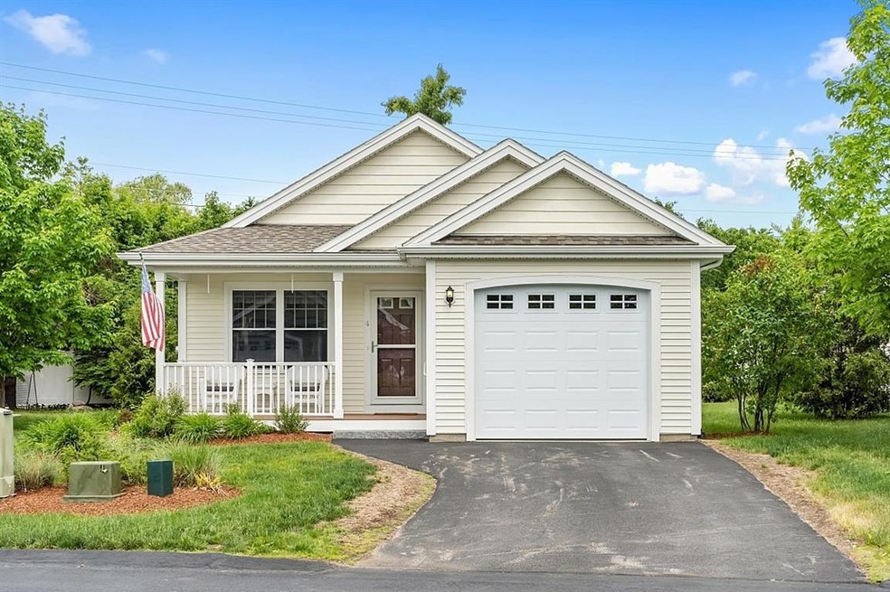 4 Stinson Dr unit 2, Nashua, NH 03063 - photo 1