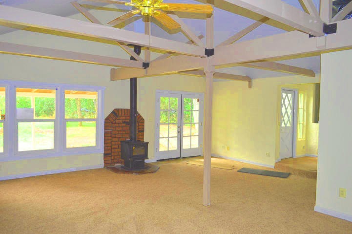 1965 Branstetter Ln, Redding, CA 96001 - photo 1