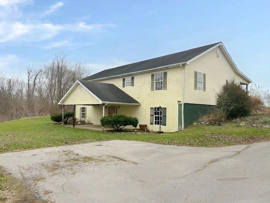 136 Iva Johnson Dr, Ewing, KY 41039 - photo 1