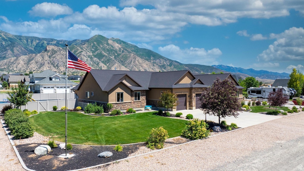 1405 S 200 W, Mona, UT 84645 - photo 1