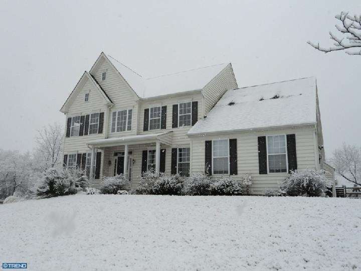 153 Bridle Path Ln, Coatesville, PA 19320 - photo 1