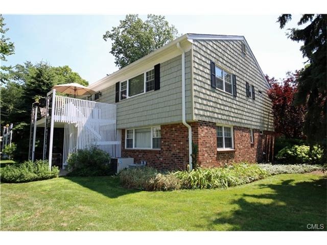 245 Unquowa Rd unit 12, Fairfield, CT 06824 - photo 1