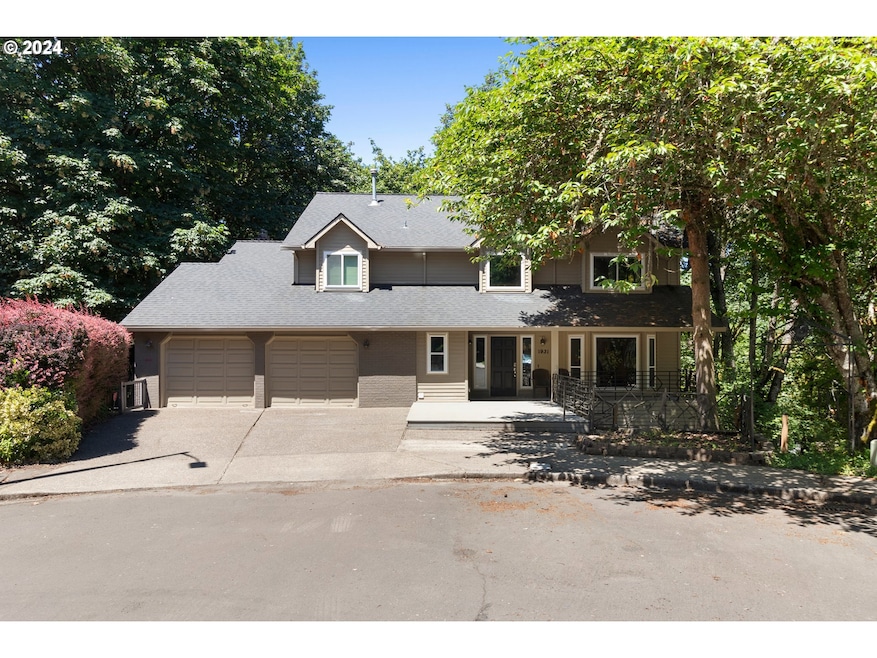1931 Park Forest Ct, Lake Oswego, OR 97034 - photo 1