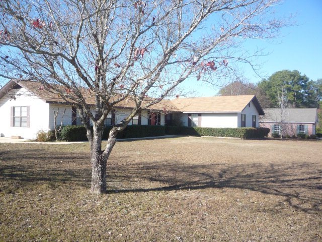 703 Evert Dr, Dothan, AL 36305 - photo 1
