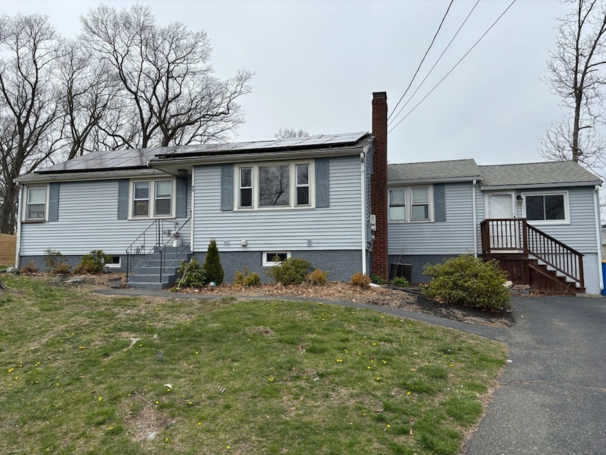 96 Thayer Cir, Randolph, MA 02368 - photo 1