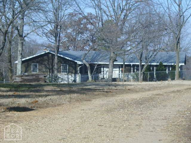 923 Greene 624 Rd, Paragould, AR 72450 - photo 1