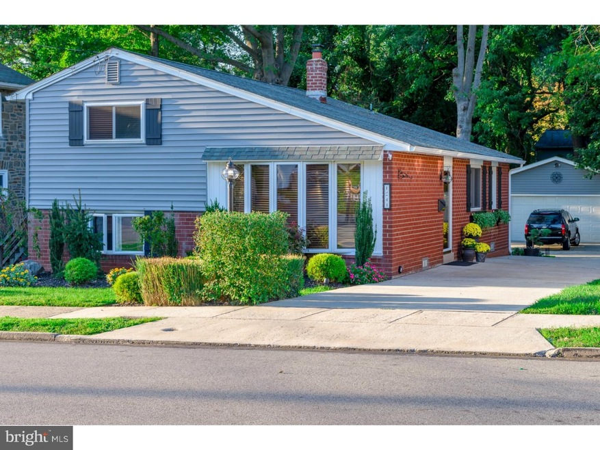 1241 Bullens Ln, Woodlyn, PA 19094 - photo 1