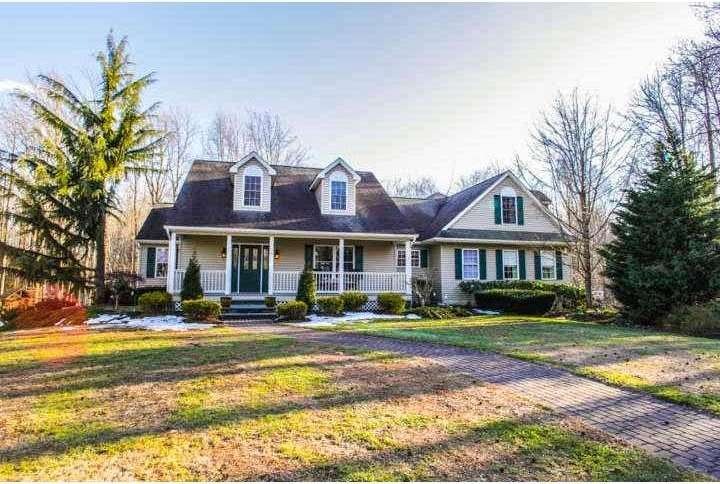 8 Cliff Ct, Sewell, NJ 08080 - photo 1