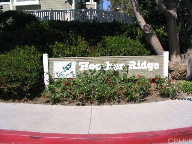 Entrance to Heather Ridge community 