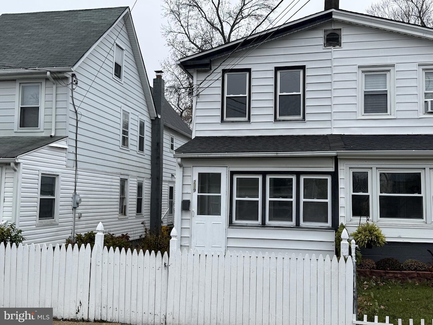 For Rent $1,950/month