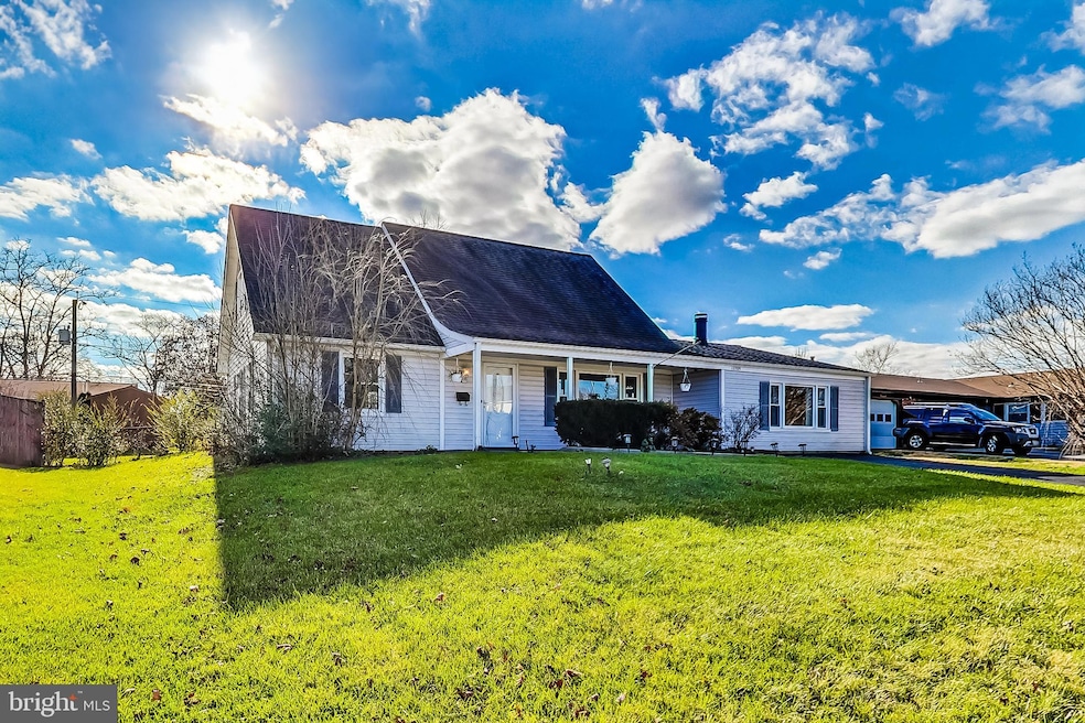 12705 Clearfield Dr, Bowie, MD 20715 - photo 1