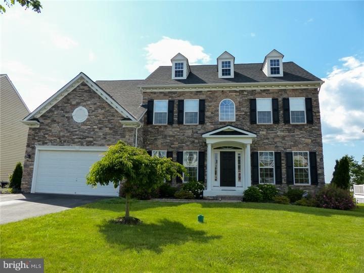 220 Harpel Dr, Perkasie, PA 18944 - photo 1