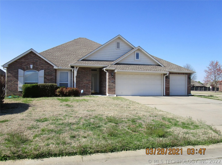 5008 S 195th East Ave, Broken Arrow, OK 74014 - photo 1