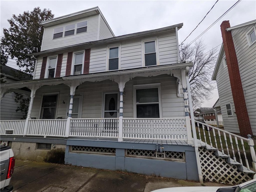 40 W 2nd St, Alburtis, PA 18011 - photo 1