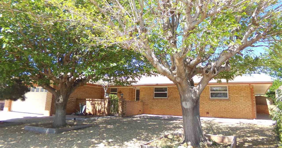 3021 15th St, Alamogordo, NM 88310 - photo 1