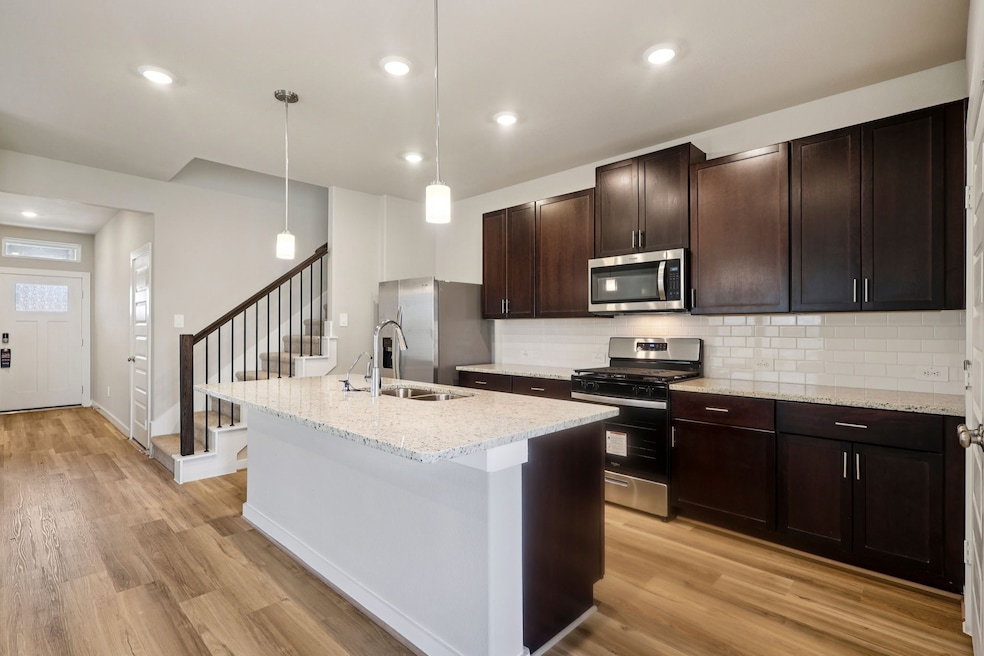 16232 Parish Pointe Ct, Conroe, TX 77302 - photo 1