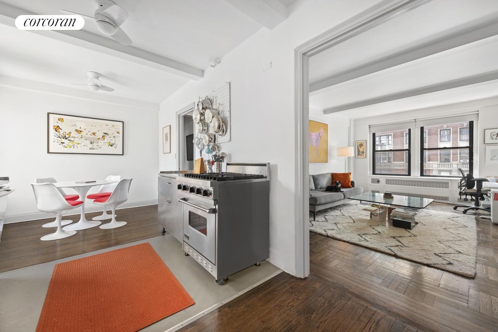 433 W 34th St unit 14G, New York, NY 10001 - photo 1