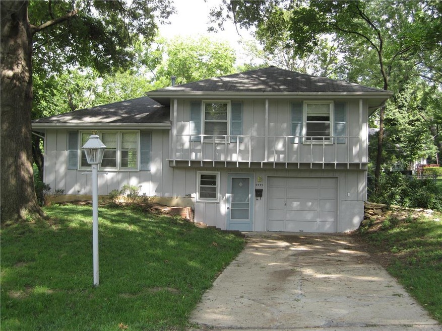 5933 Caenen St, Shawnee, KS 66216 - photo 1