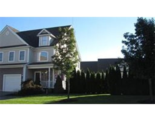 301 Rembrandt Way unit 301, Abington, MA 02351 - photo 1