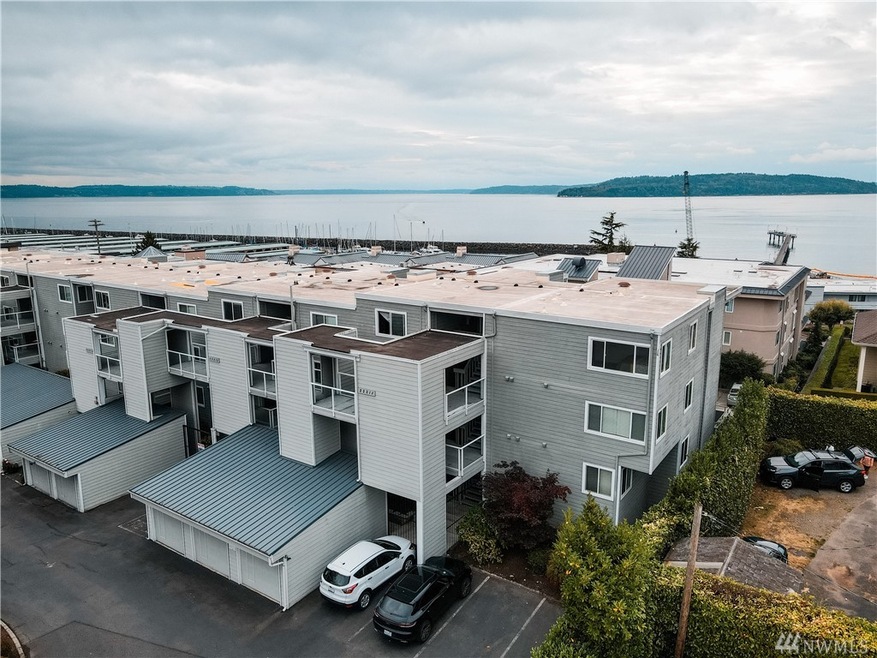 22211 6th Ave S unit 301, Des Moines, WA 98198 - photo 1