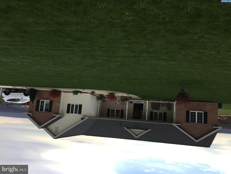 495 Rabbit Run Rd, Andreas, PA 18211 - photo 1