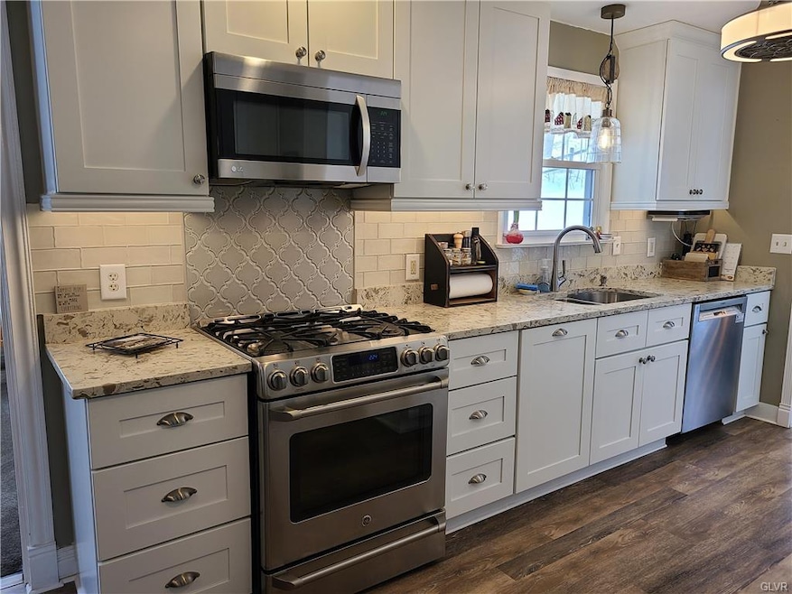 1421 Cottage St, Easton, PA 18040 - photo 1