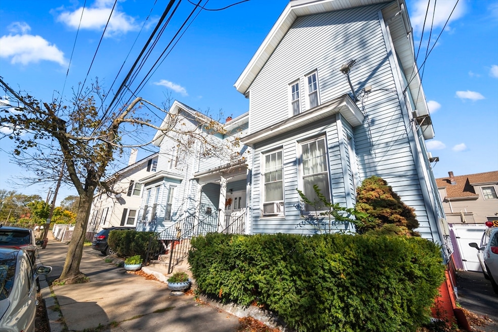 14-16 Dexter St, Lynn, MA 01902 - photo 1