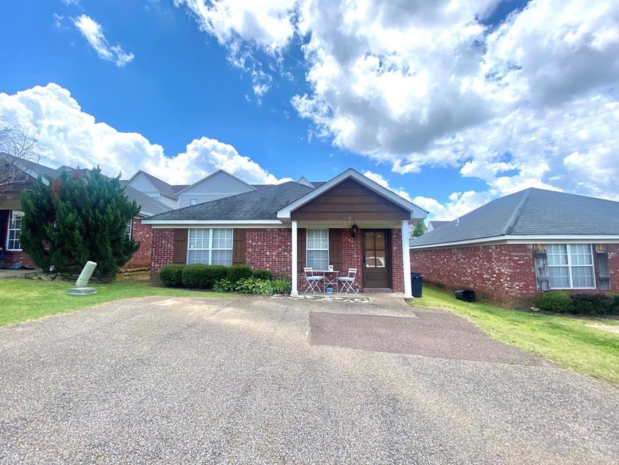 154 Taylor Cottage Cove, Oxford, MS 38655 - photo 1