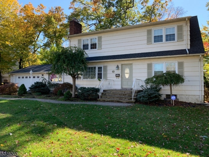 53 Franklin St unit 2, Verona, NJ 07044 - photo 1