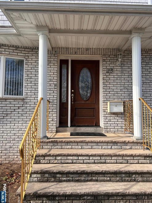 25 Dell Glen Ave unit floor 1, Lodi, NJ 07644 - photo 1