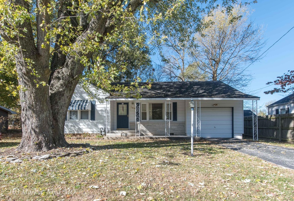 103 Market, Nixa, MO--1