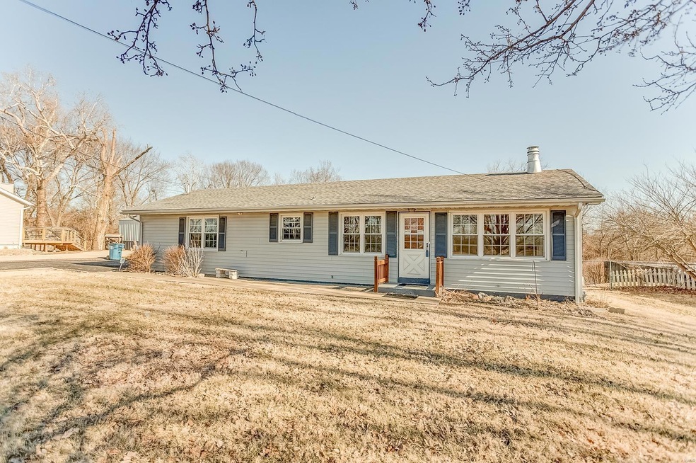 2608 Vandalia St, Collinsville, IL 62234 - photo 1