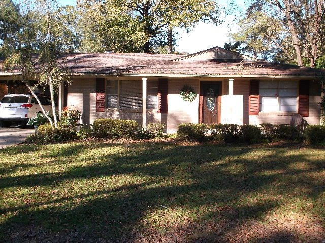 1408 Stokes Ave, McComb, MS 39648 - photo 1