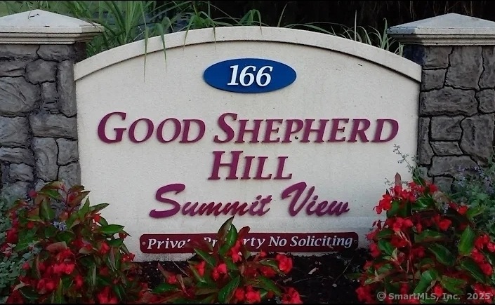 166 Old Brookfield Rd unit 11-6, Danbury, CT 06811 - photo 1