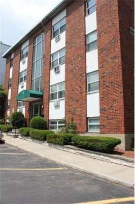 8 Commonwealth Ct unit 14, Brighton, MA 02135 - photo 1