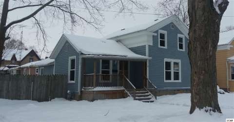 508 Comstock St, Adrian, MI 49221 - photo 1