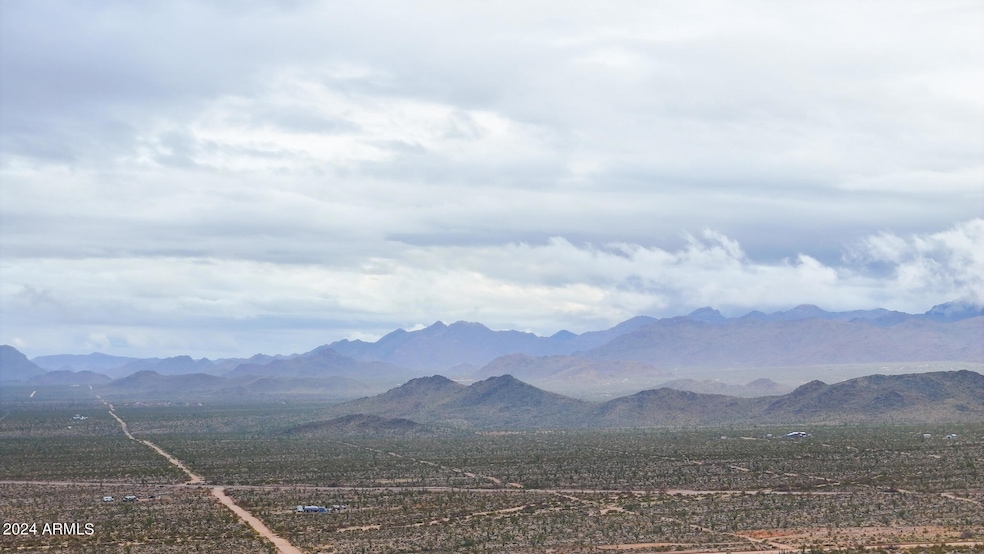 TBD Angell Rd 2 35 Acres -- unit 13, Yucca, AZ 86438 - photo 1