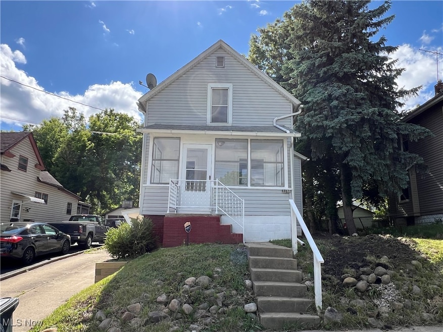2286 6th St SW, Akron, OH 44314 - photo 1