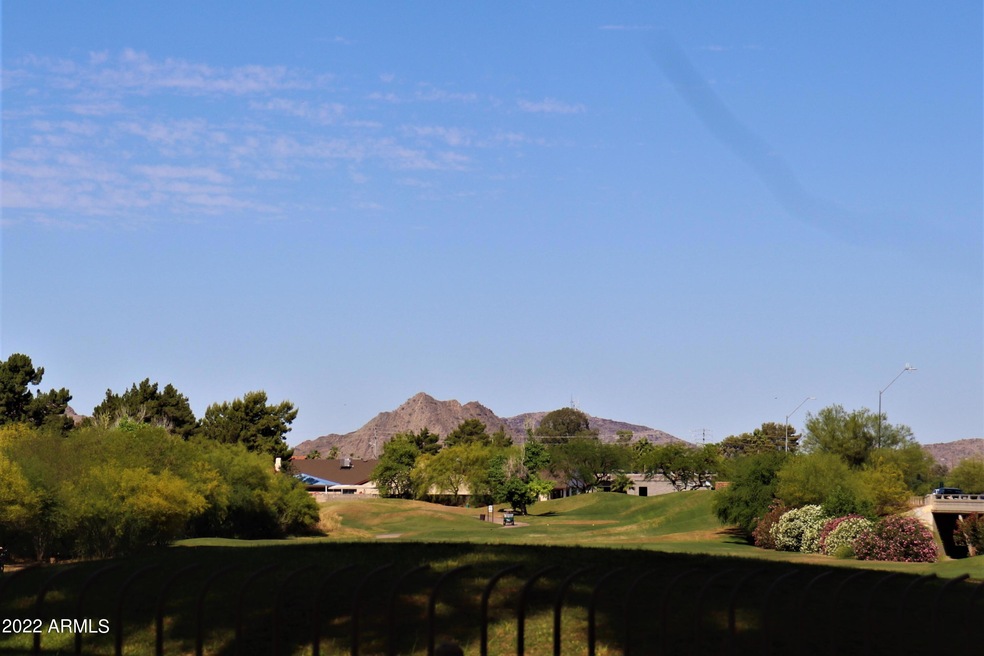 Mountain, Golf Course Views