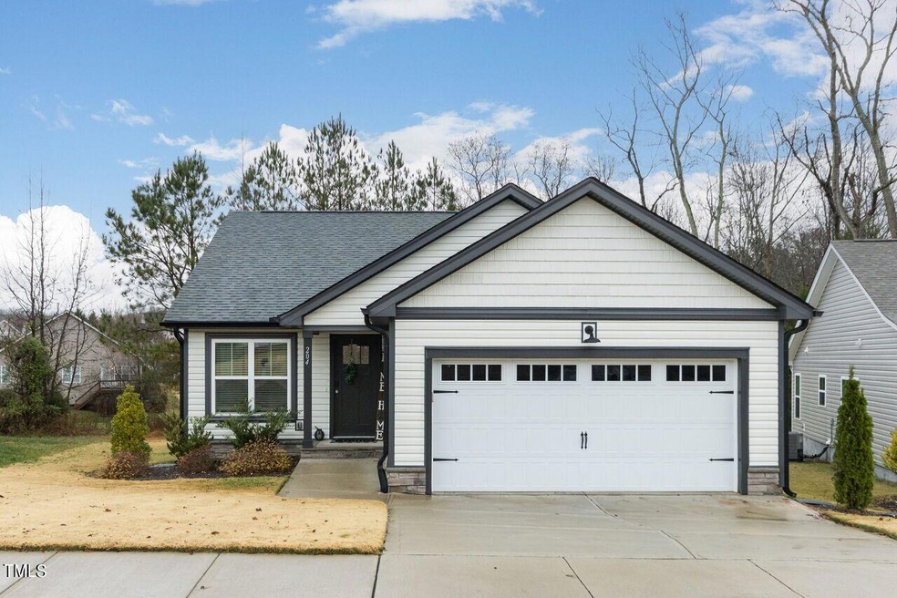 204 Kipling Dr, Oxford, NC 27565 - photo 1