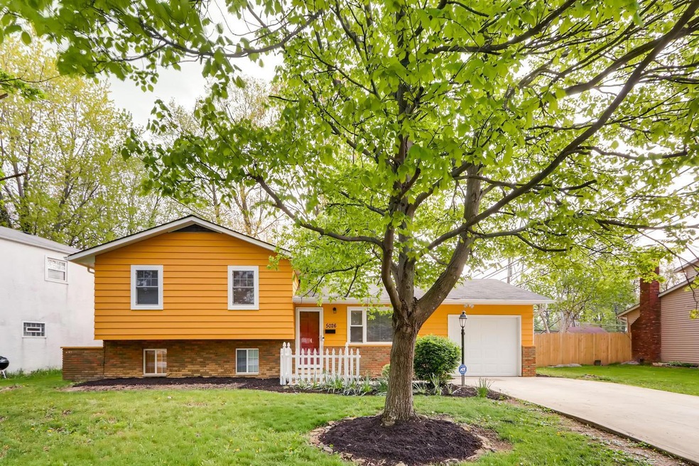 5026 Tamarack Boulevard-large-001-7-Exte