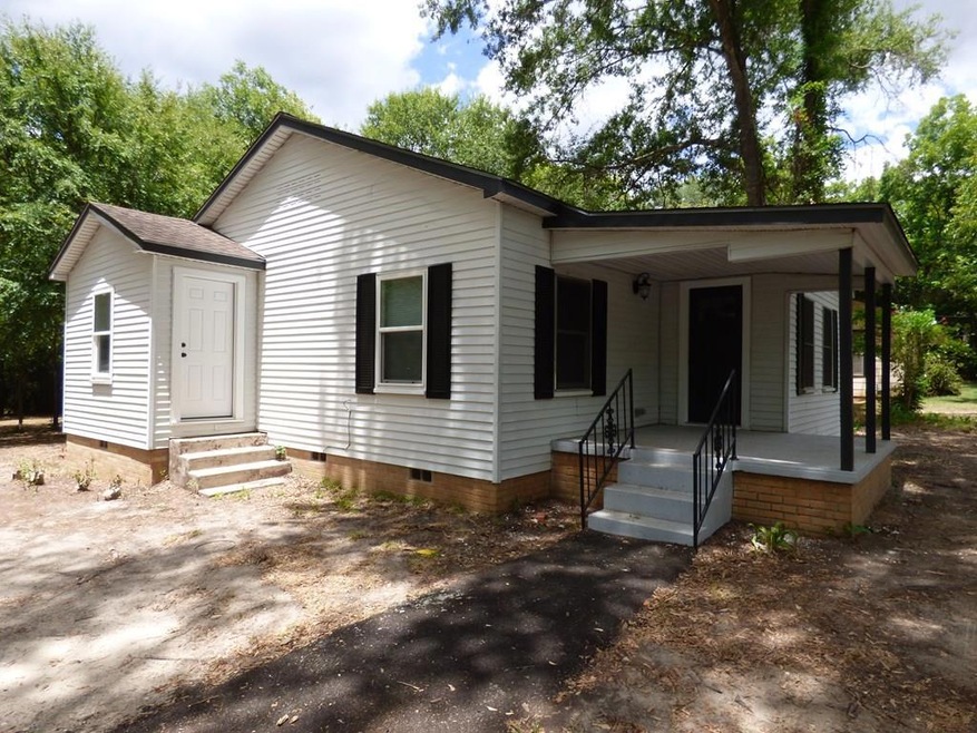 1120 Wells St, Nacogdoches, TX 75964 - photo 1