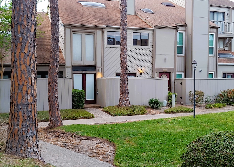 Under Contract $189,000